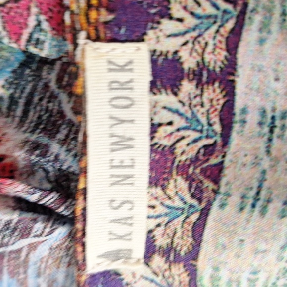 KAS New York Red Blue Embroidered Bohemian Balloon Sleeve Peasant Boho Blouse M - Picture 11 of 12